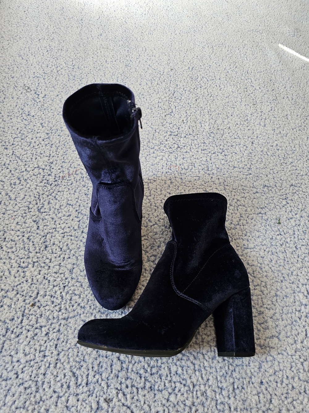 Women's Velvet Block Heel Ankle Boots
